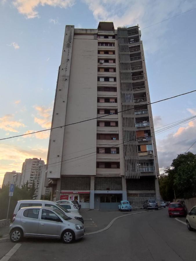 Apartment Bella غييكا المظهر الخارجي الصورة